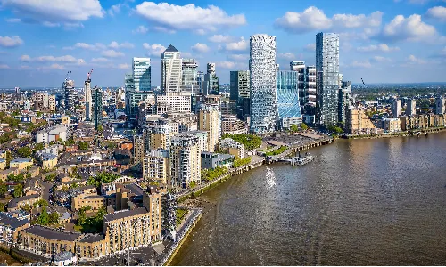 Which areas in London are popular with Japanese buyers and tenants